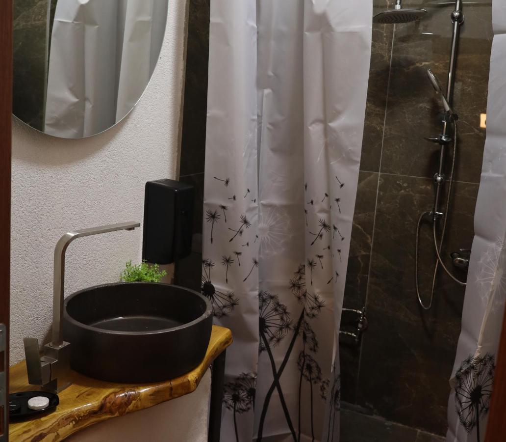 Mi Casa Ξενοδοχείο Σκόπια Εξωτερικό φωτογραφία